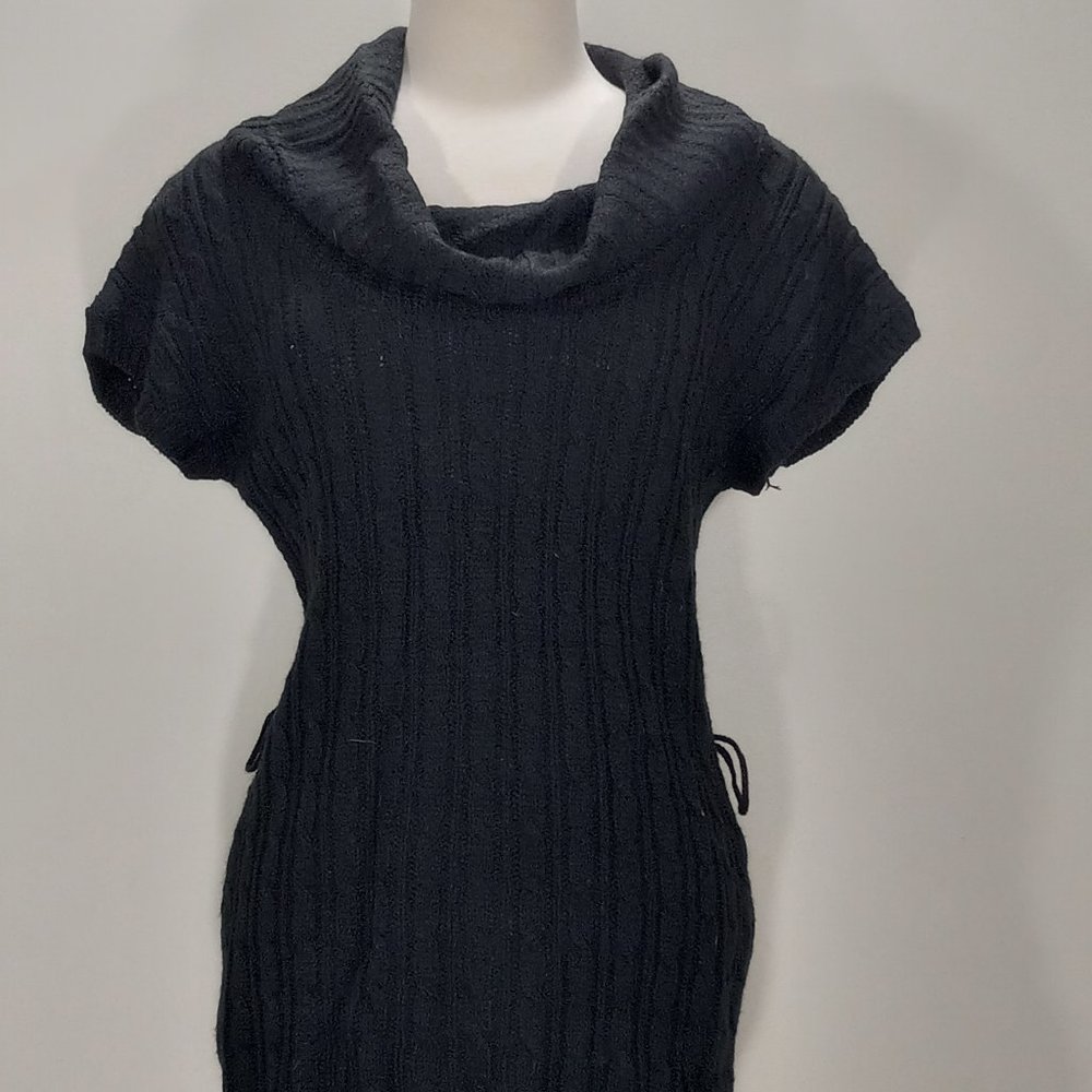 No Boundaries Cowlneck Sweater, Size M